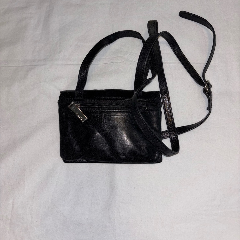HOBO Black Crossbody Bag with Long Strap and Flap Closure - Picture 4 of 7